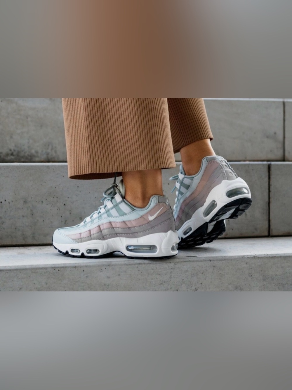 Nike Air Max 95 Women's 7.5. Pastel Pink, Light Blue & Gray sneakers